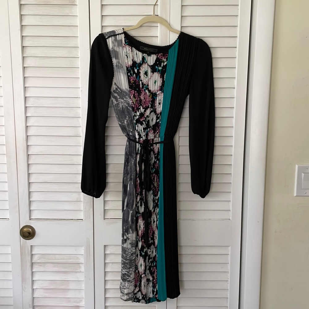 BCBG Floral Pleated Dress Size XXS